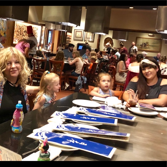 Meet your Posher, Christine - Picture 8 of 8